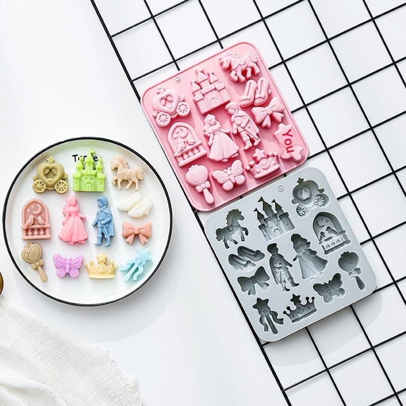New 12 Cavity Prince, Princess - Silicone Cake Mold review and price