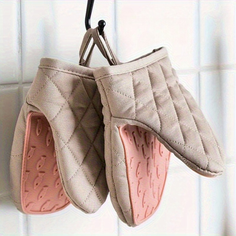 1pc Pads | Ergonomic Grip, Non - Kitchen Baking Gloves review and price